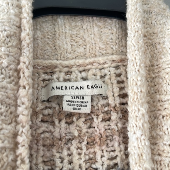 American Eagle Fair Isle Sweater Size S - Picture 4 of 6